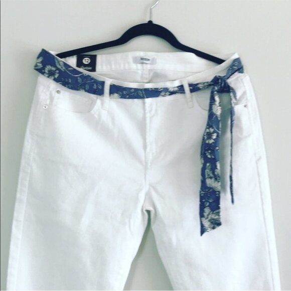 NWT Kensie White Belted Crop Ankle Slim  straight Relaxed Fit Jean Women size 14 - Picture 5 of 16